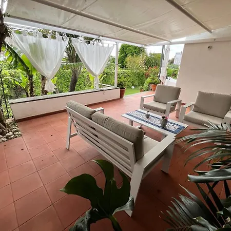 Casa De La Luna Nyaraló *